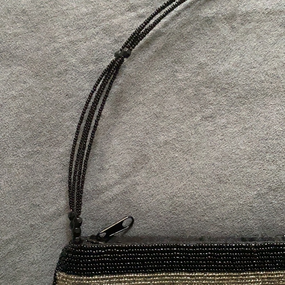 Evening bag ,Black and Silver beads. - Picture 4 of 7